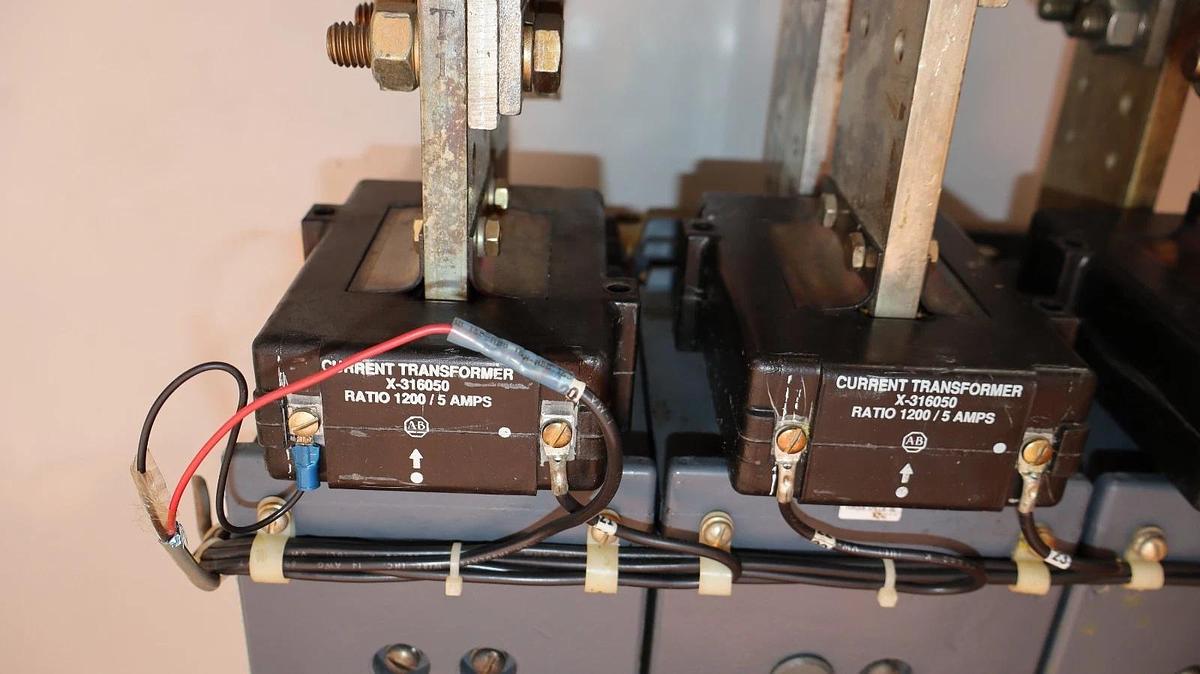 Allen Bradley Contactor Size Sz 8 509-JOD 509JOD B 3ph 3p 120v con. (take-out)