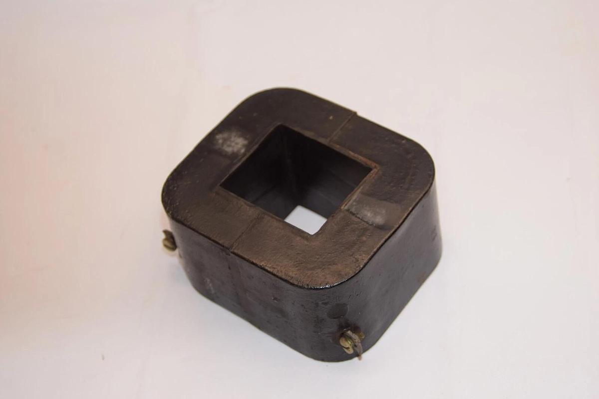 (NEW) SQUARE D 2938S1F21B C684 550V 60Cy Coil