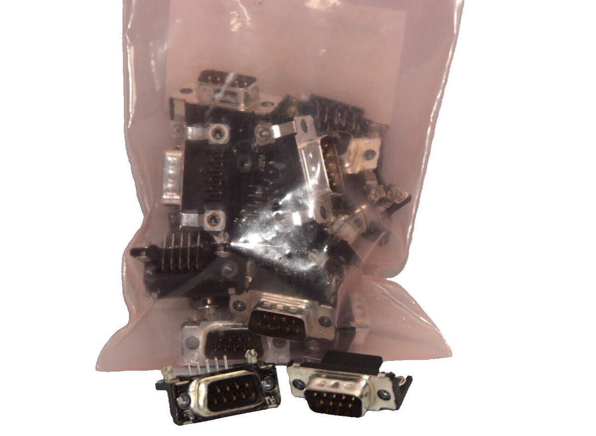 (NEW - Lot of 18) 1252-1994 Connector Conn 9 Pin D-Sub R/A RA W/ Metal Shell T/H