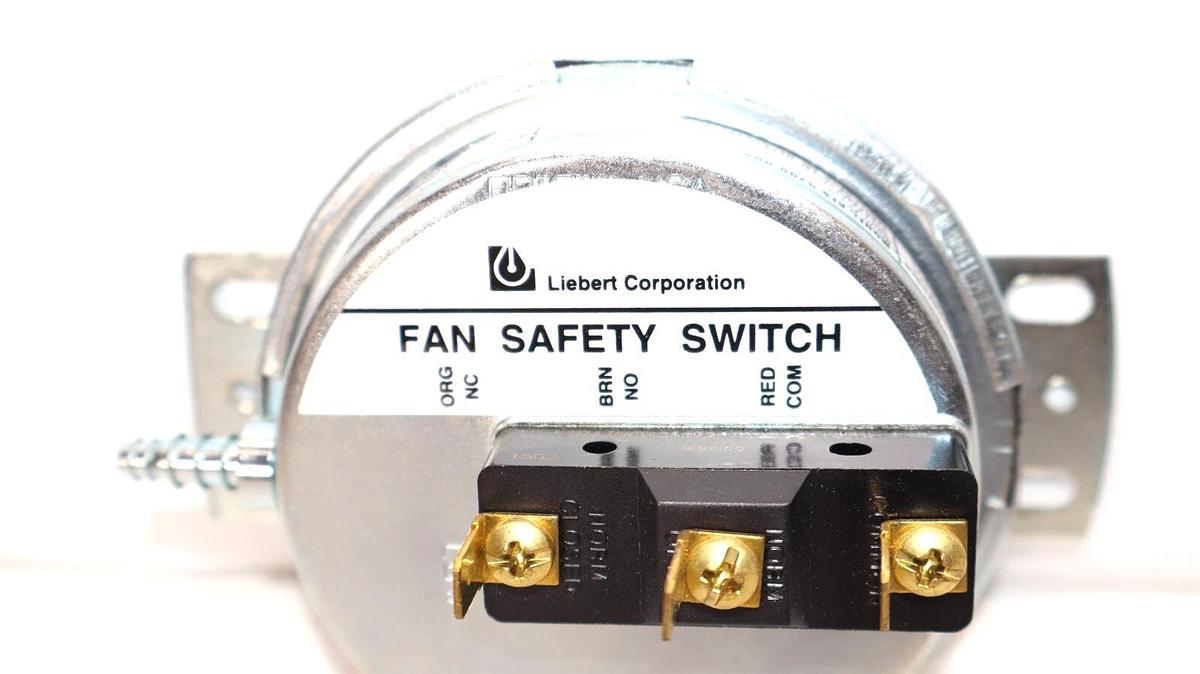 Used LIEBERT CORP. / CLEVELAND CONTROLS RFS-4200-004 , RFS4200004 Fan Safety Switch