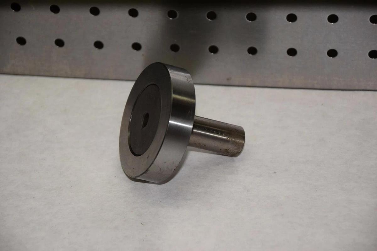 MCGILL CF200 CF-200 CF 200 USA CAM FOLLOWER NEW