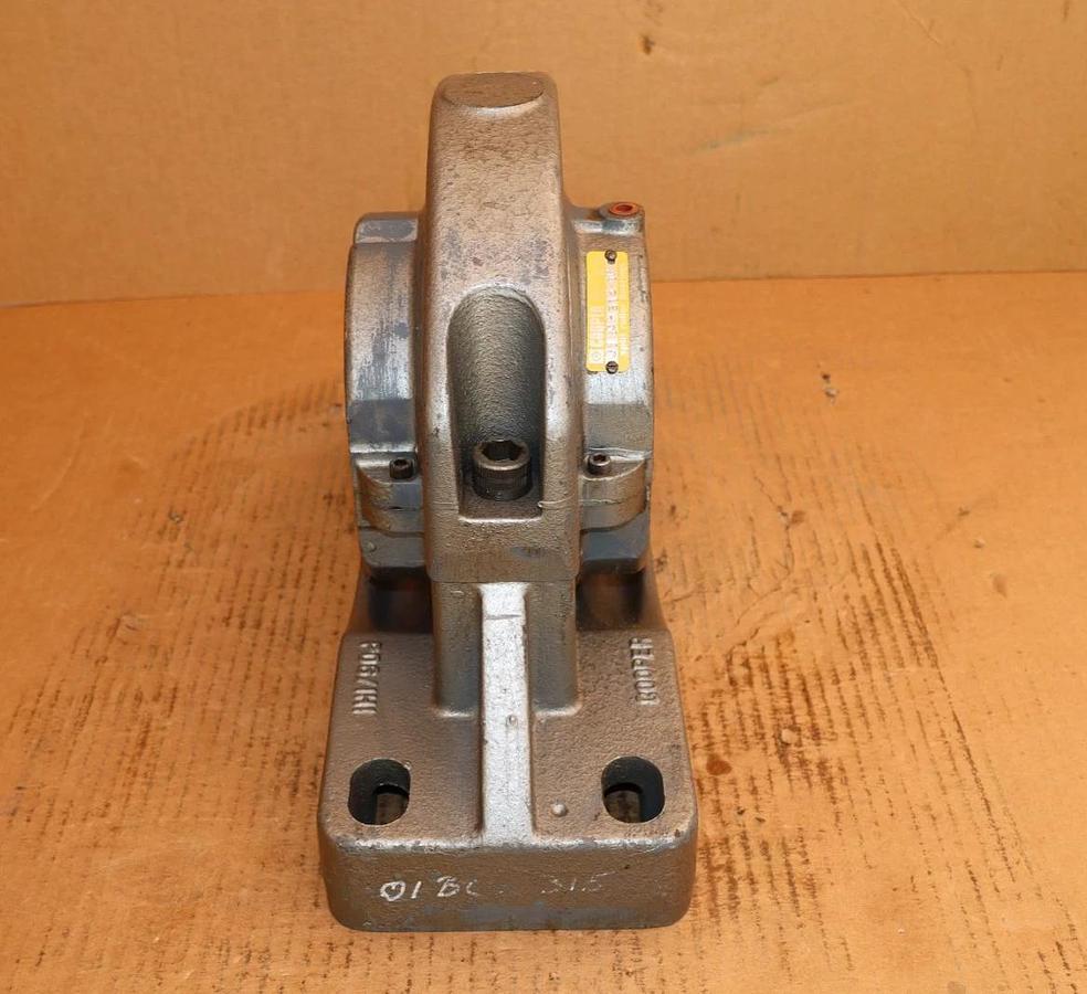 Cooper Pillow Block Bearing Split Roller 4-Bolt 01 BCP315GR 01 BCP 315 GR (NOS)