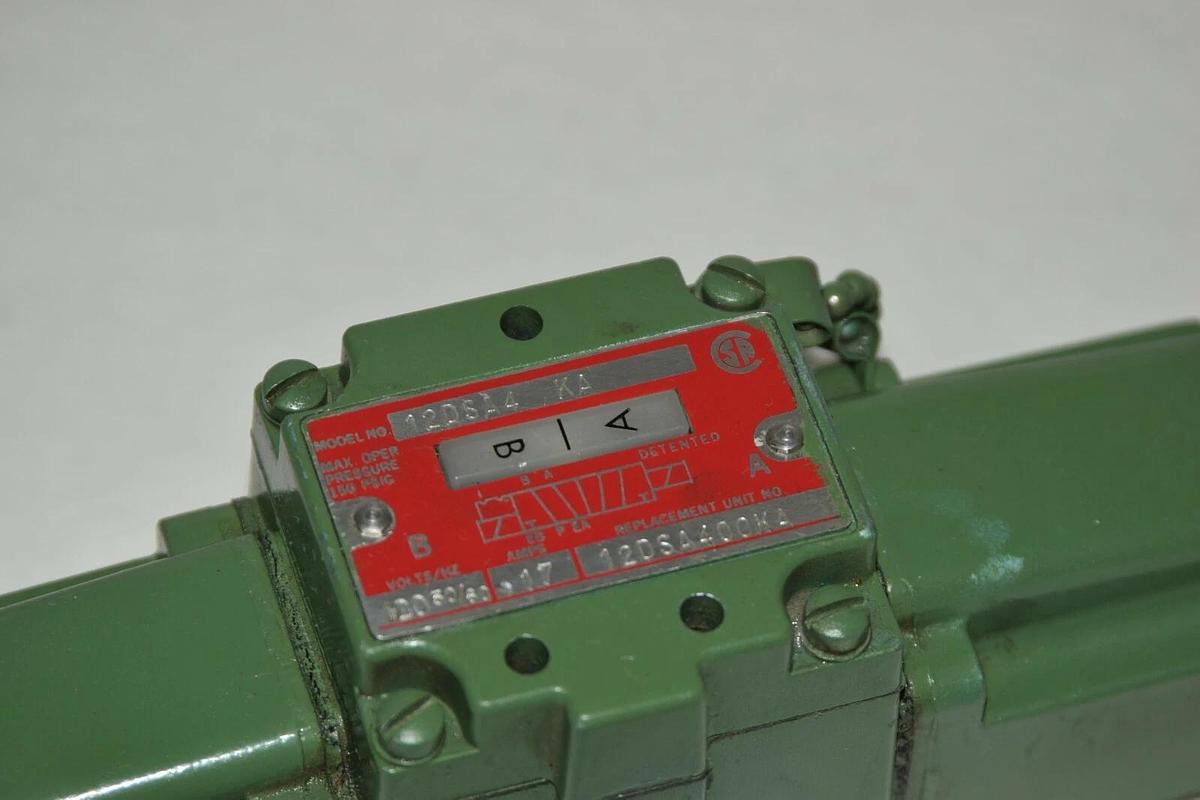 NUMATICS 12DSA4 KA 12DSA400KA 120V .17A 50/60Hz Solenoid Control Valve