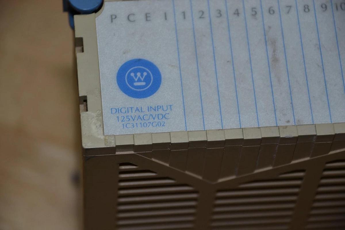 Used WESTINGHOUSE EMERSON OVATION 1C31107G02 125VAC/VDC DIGITAL INPUT PLC MODULE