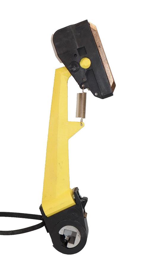 Conductix Wampfler Collector 811 Series Long Type 55A 8100008103 79Z5107D53 New