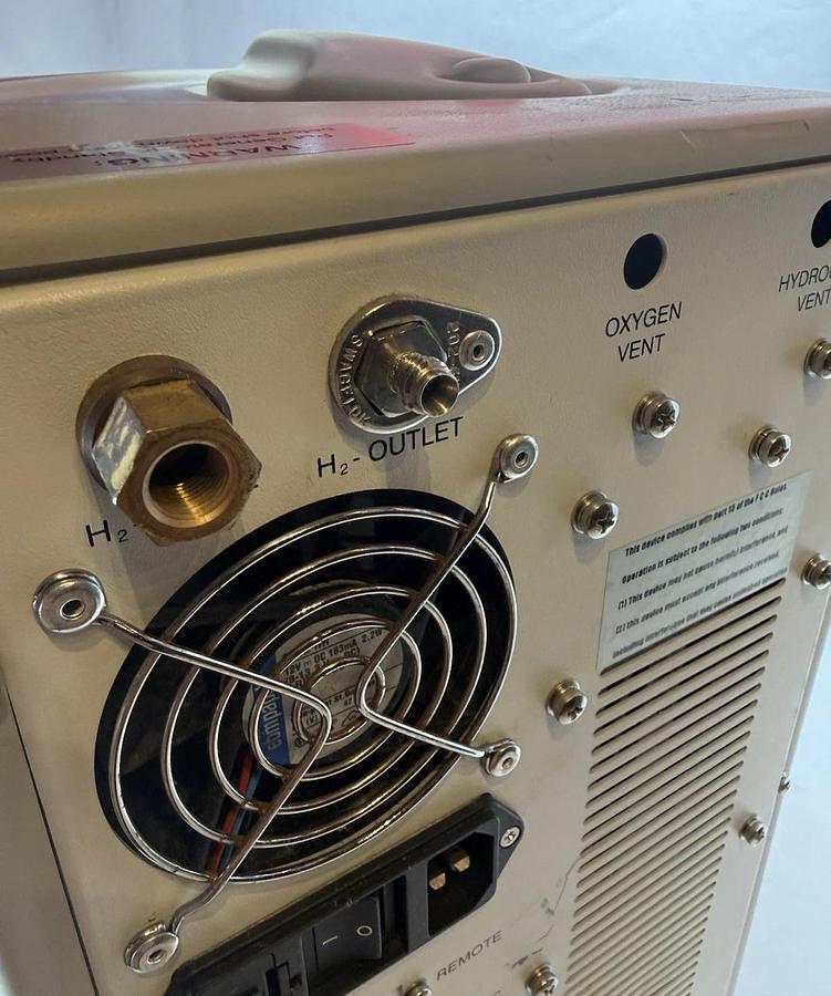 Used PerkinElmer NM-H2 500 Hydrogen Generator NMH2 Hydrogen 500
