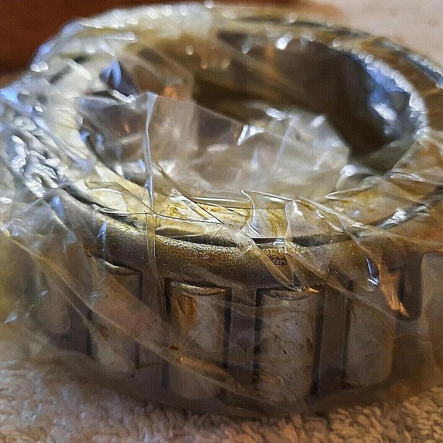 JOHN DEERE, NOS, JD8956, CONE ROLLER BEARINGS FOR MAIN BEARING SET, 596