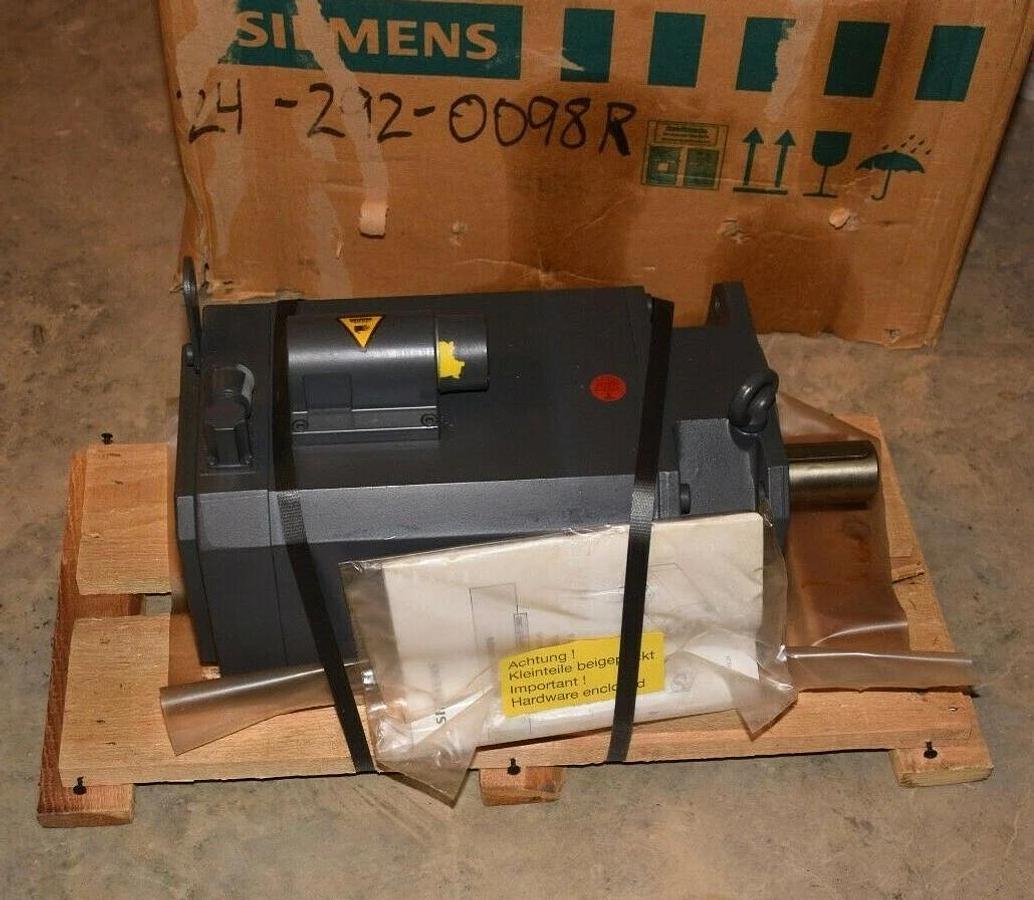 (New) SIEMENS 1FT6102-8AF71-4AB0  27/Nm Brushless Servo Motor