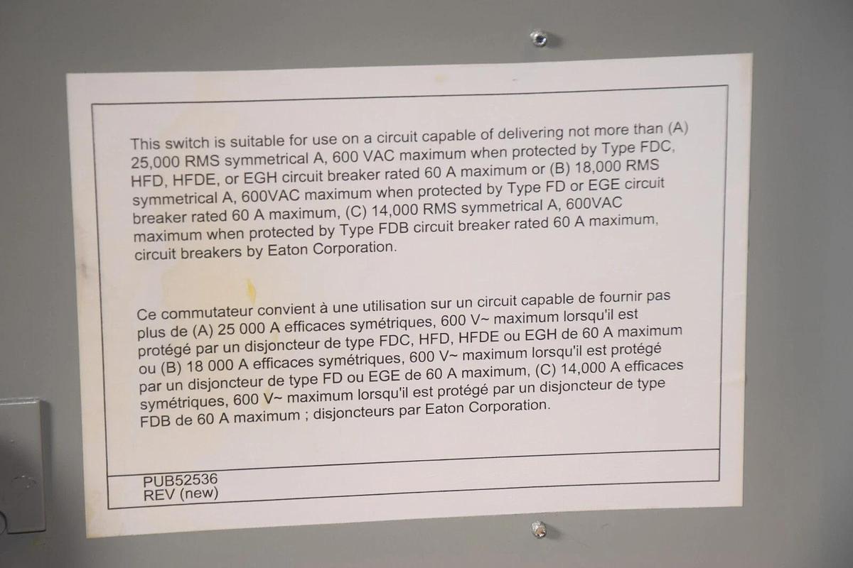 Used CUTLER HAMMER EATON Heavy Duty Safety Switch DH361UGK 30Amp 600V 3 Pole