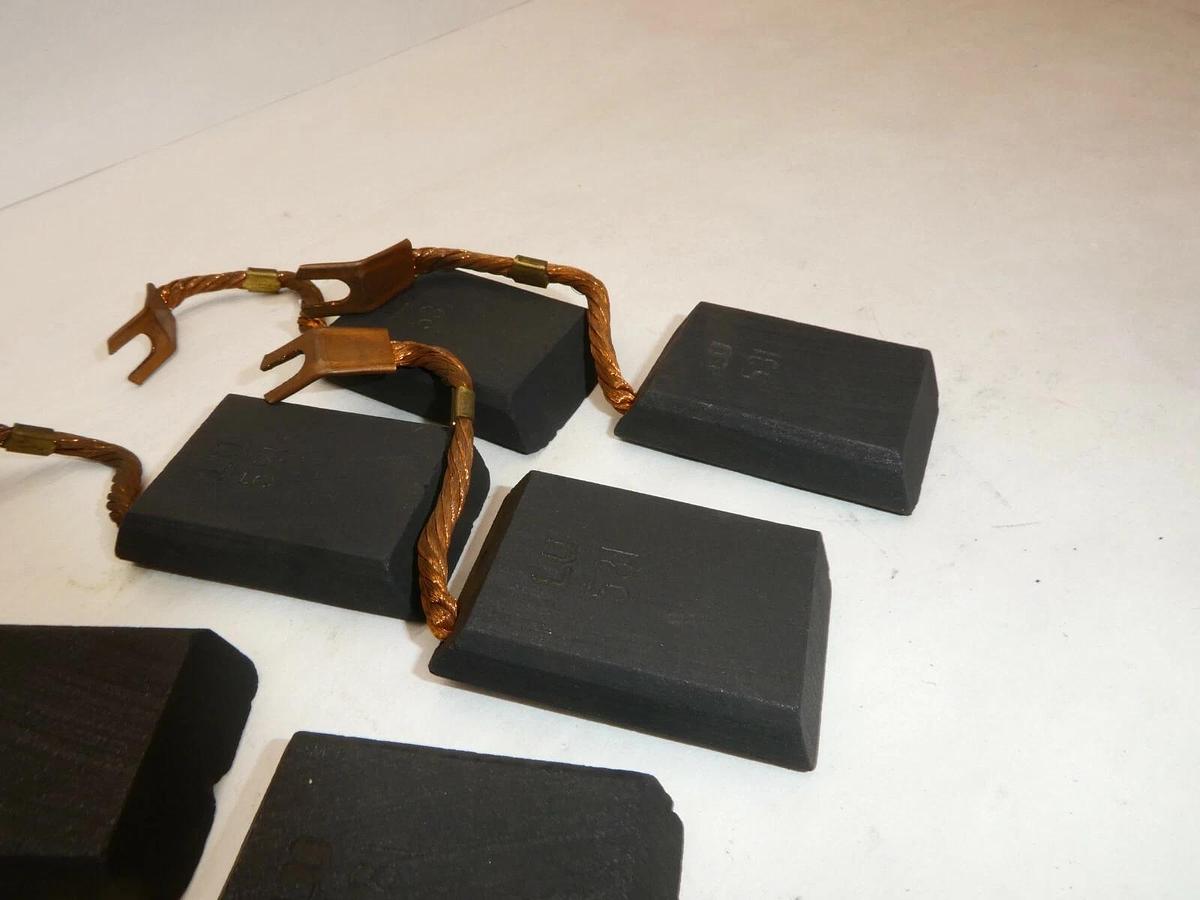 (NEW - Lot of 6) LU 581 LU581 1-15/64" x 2-1/64" x 1/2" Carbon Motor Brush