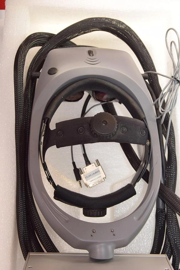 Used NVIS NVISOR E096E0HRPJX D09PHA63MCX 100-240V 20Watt 50/60Hz Video Control Unit