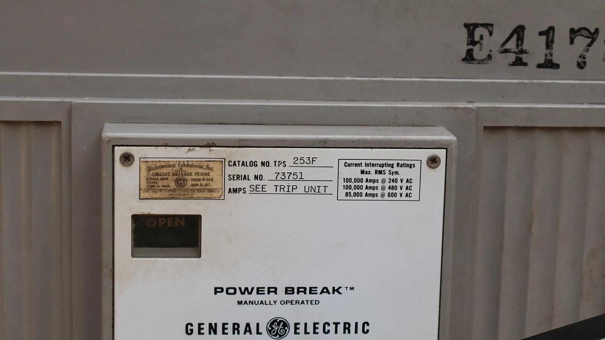 Used GE General Electric TPS253F 2500A Power Break Circuit Breaker 600v w/ 2500a Trip