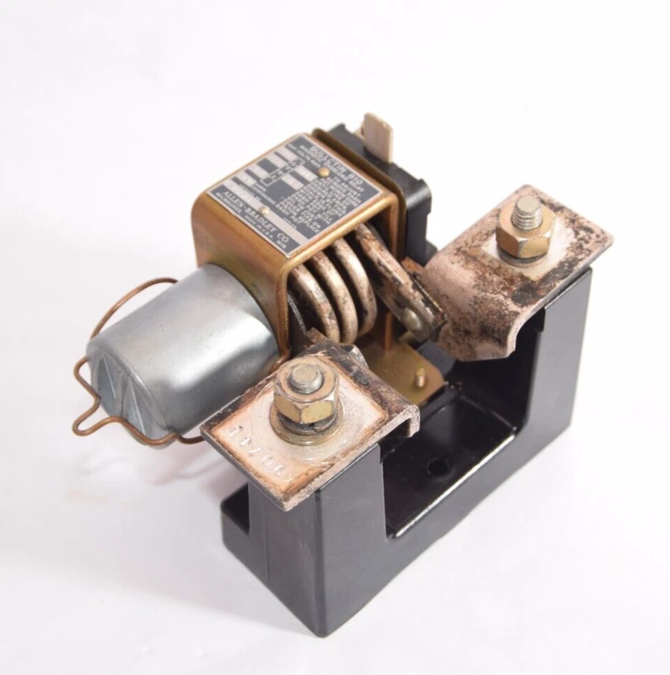Used ALLEN BRADLEY BULLETIN 810 X-180751 320A 600V Magnetic Overload Relay