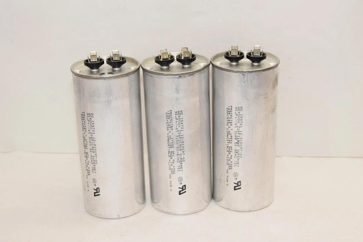 Used AEROVOX Z26P3190M 12-810097-00 90uF 310V +/-6% 50/60Hz Capacitor