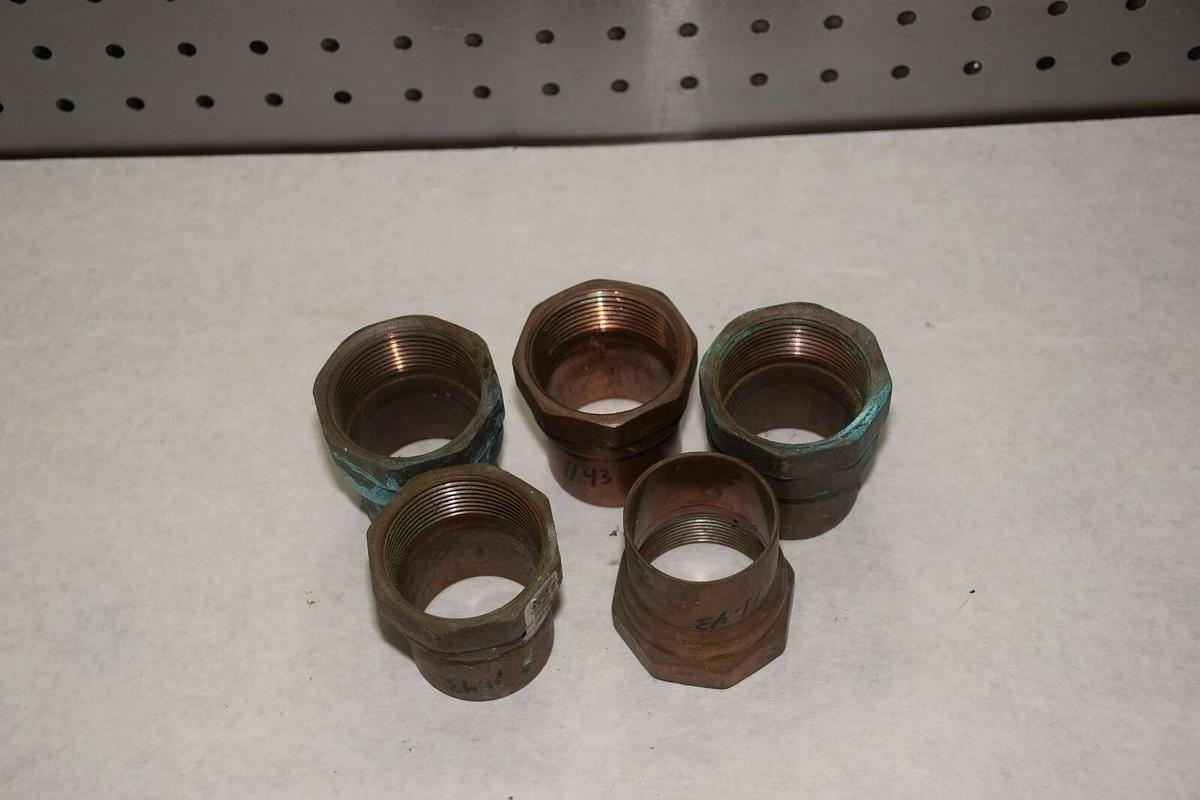 (Lot of 5)  1-1/4" Threaded Female Adapter FIP COPPER PIPE 1 - 1/4" fitting NPT