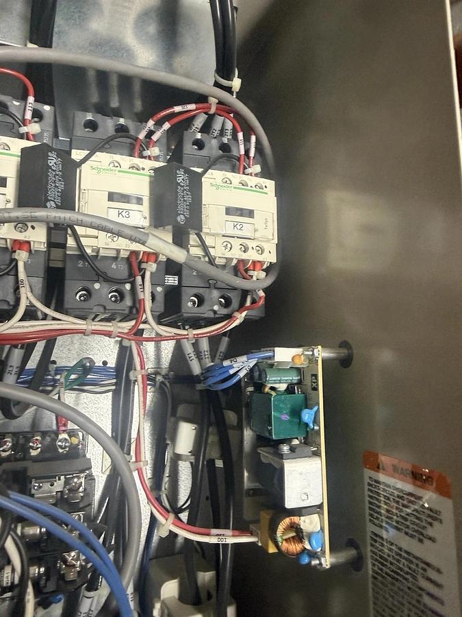 Used Yaskawa AC Drive Z1B1B034PMB Z1000 Bypass Inverter 3ph 480v 34a CIMR-ZU4A0034FAA