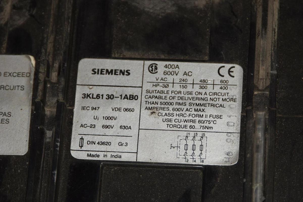 Used SIEMENS 630 Amp Switch Fusible Disconnect with fuse 3KL6130-1AB0  3KL61 30 1AB0