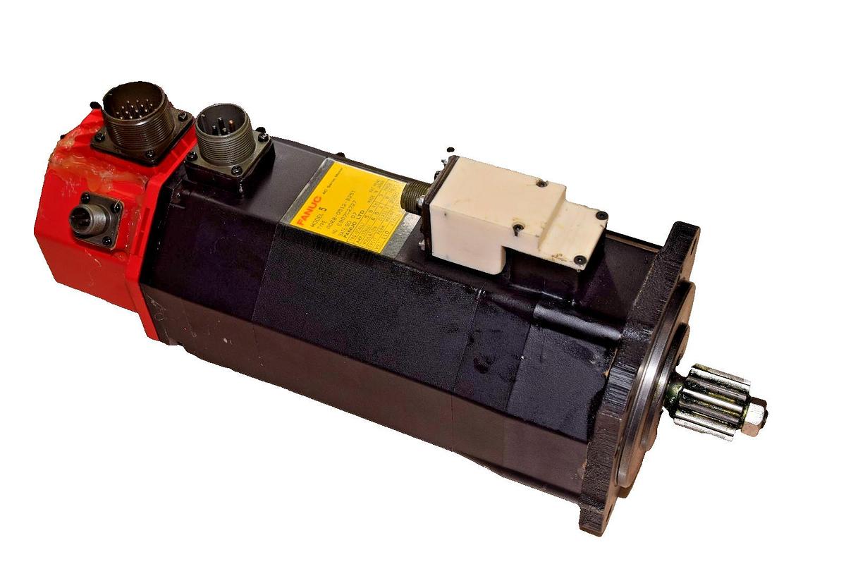 Used FANUC ROBOTICS AC SERVO MOTOR, Model 5, A06B-0512-B251, Coder A860-0320-T111