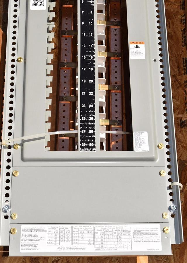 EATON PRL1a Pow-R-Line 1A Panelboard Interior 225a 225 Amp 3ph 4w 208y/120v NEW