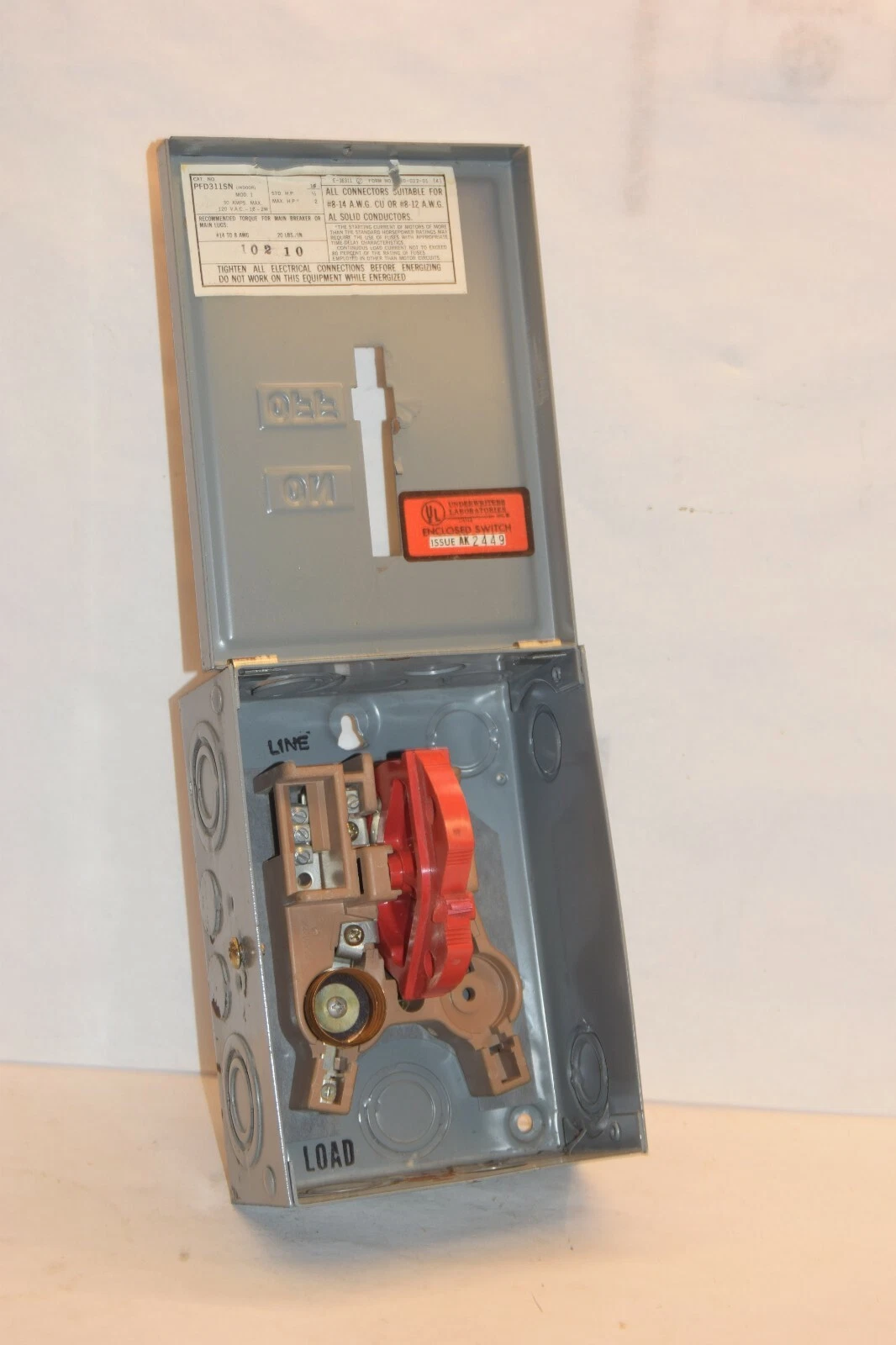 (NEW) SYLVANIA PFD311SN 30A Vintage Industrial Fuse Box