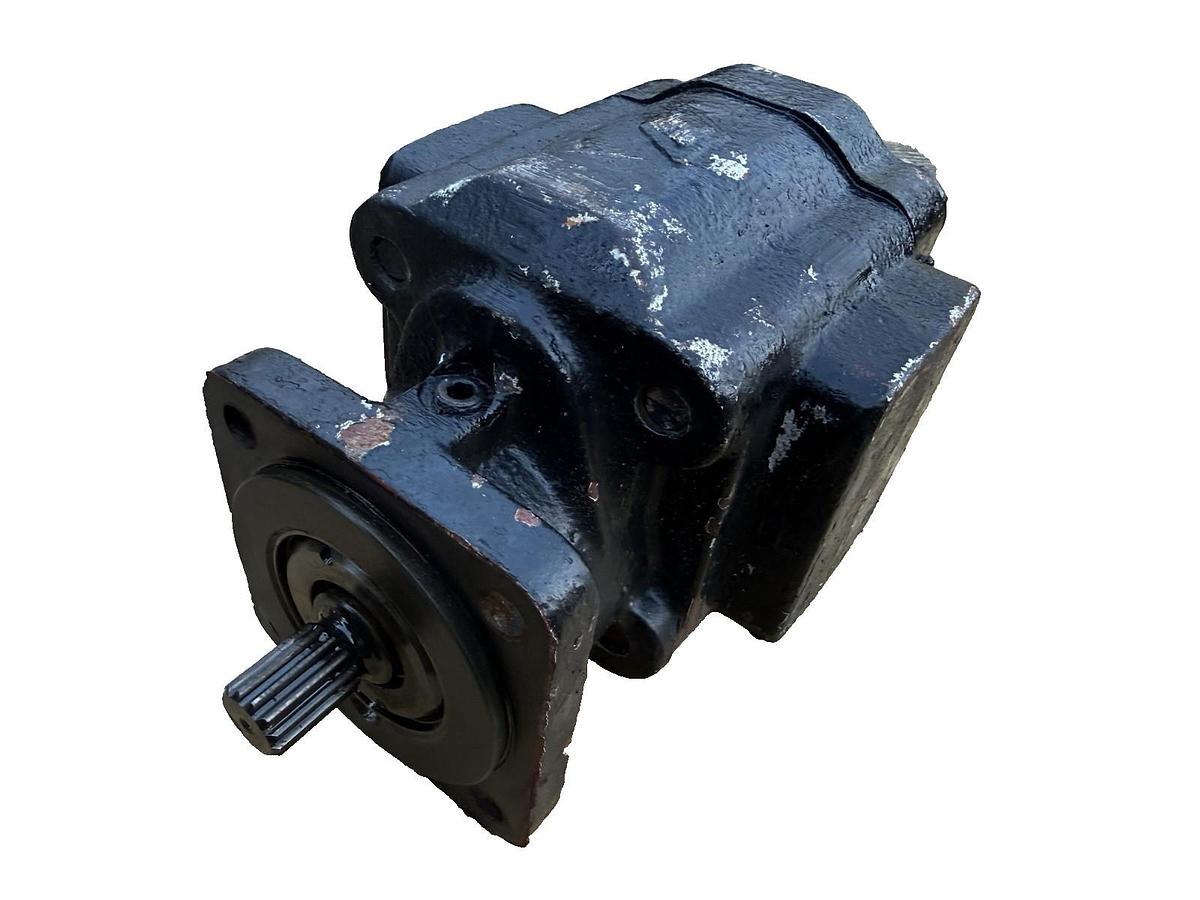 Used Commercial Intertech 303-9217-006 Hydraulic Winch Motor