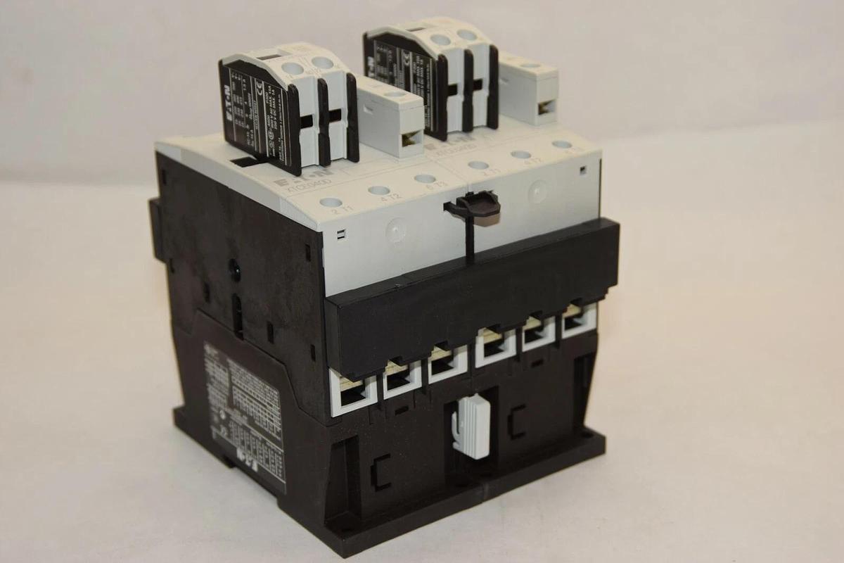 (NEW) EATON XTCR040D11C-GR1 415/480v Coil 40A 3P Magnetic Reversing Contactor