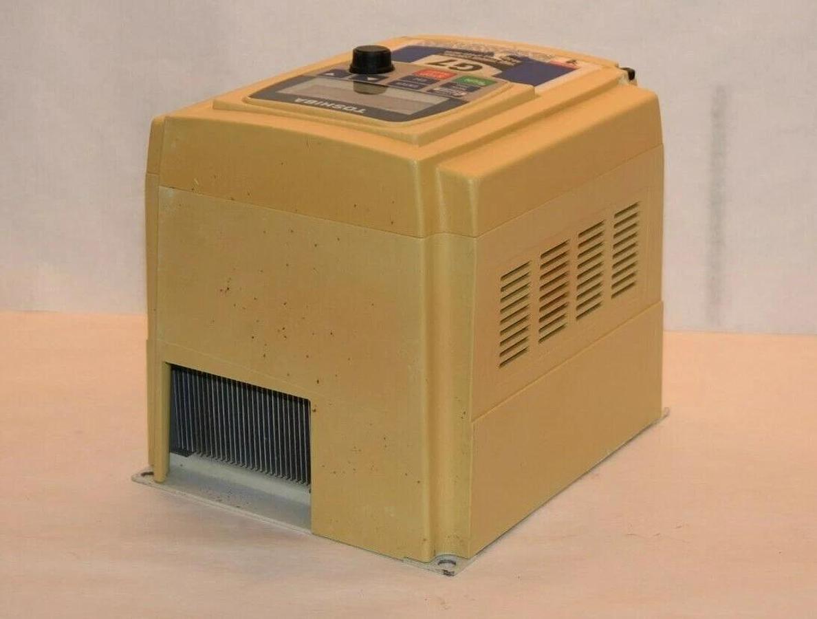 Used TOSHIBA G7 Transistor Inverter Speed Drive VT130G7U4110 10HP 16.5A 3P 50/60Hz