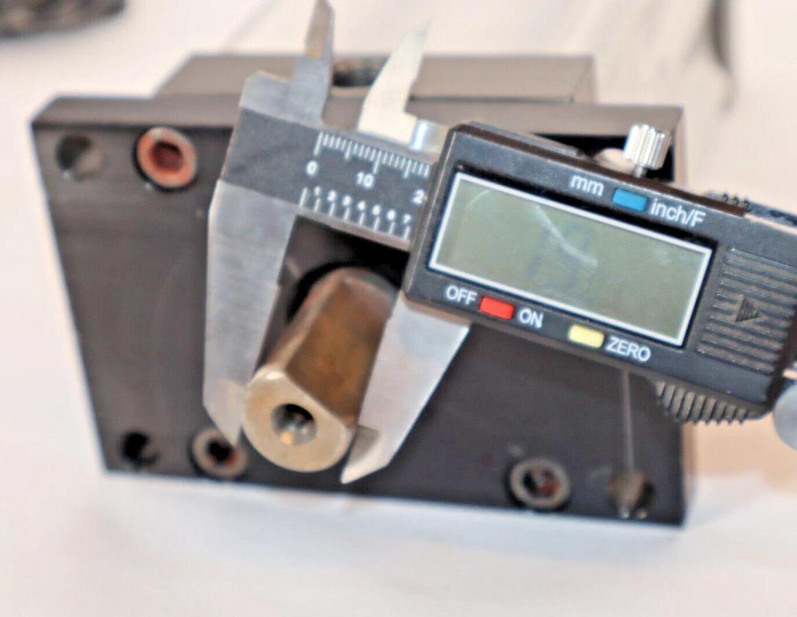 Used TURN-ACT 631-5U1-100-A08 6315U1100A08 19.03mm Shaft Rotary Actuator