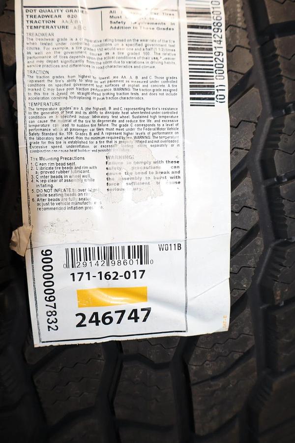 Used (NEW) COOPER 275/60R20 , 122 Discoverer All-Terrain (1) Tire  275/60/20