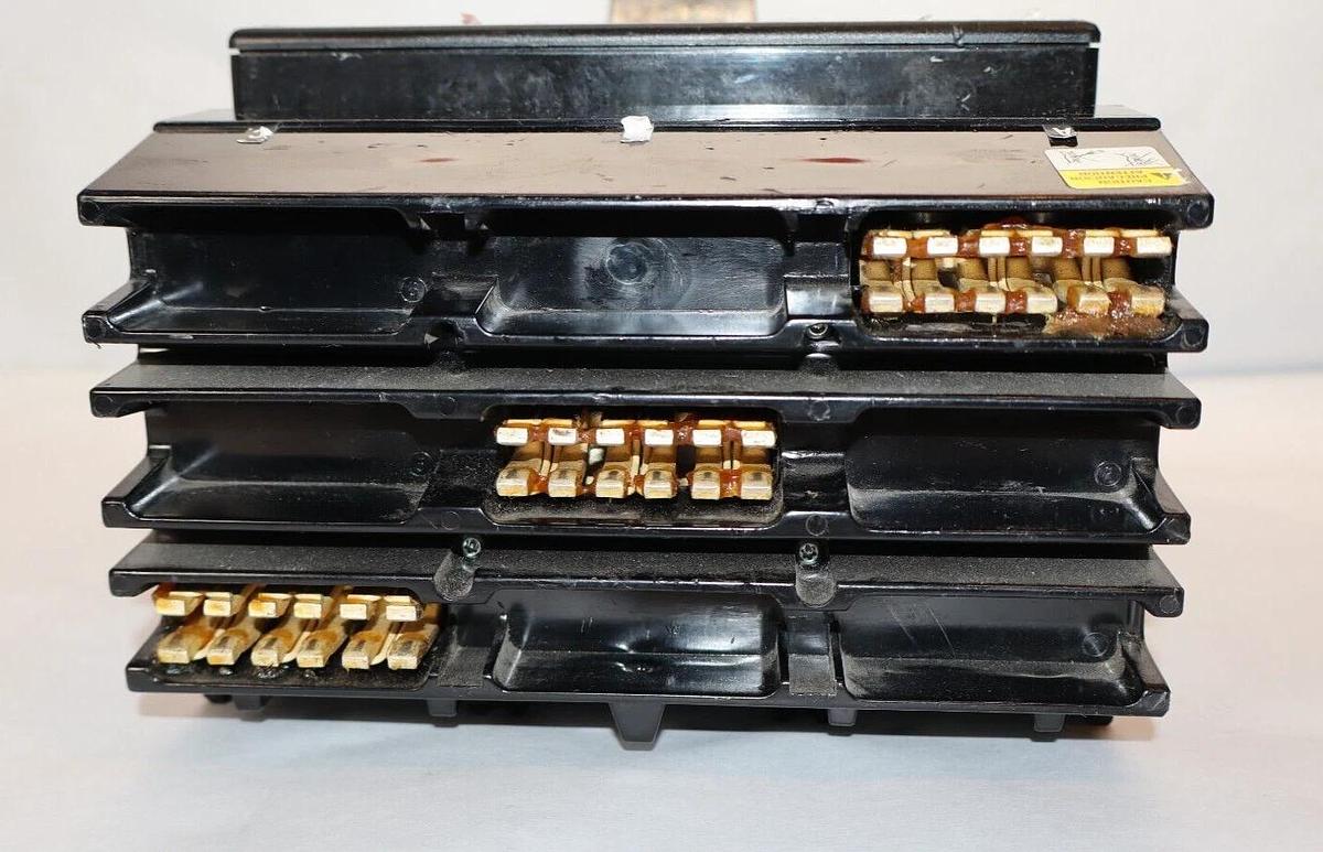 Used Square D I-Limiter Circuit Breaker 600 Amp 600A LL600A LI366001394 w/ LC11021