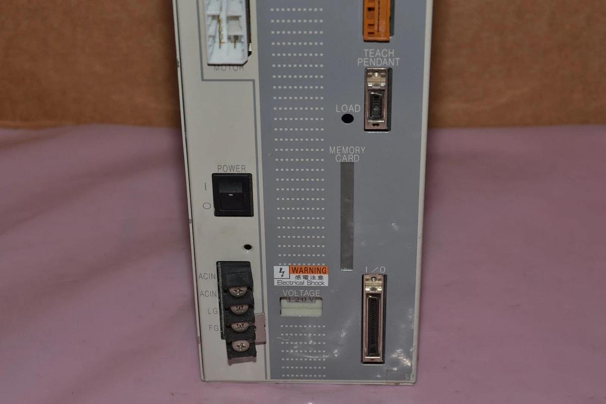 Used SHIBAURA ENGINEERING CM1-A2A4 CM1A2A4 240VAC 50/60Hz ROIBOT DRIVE