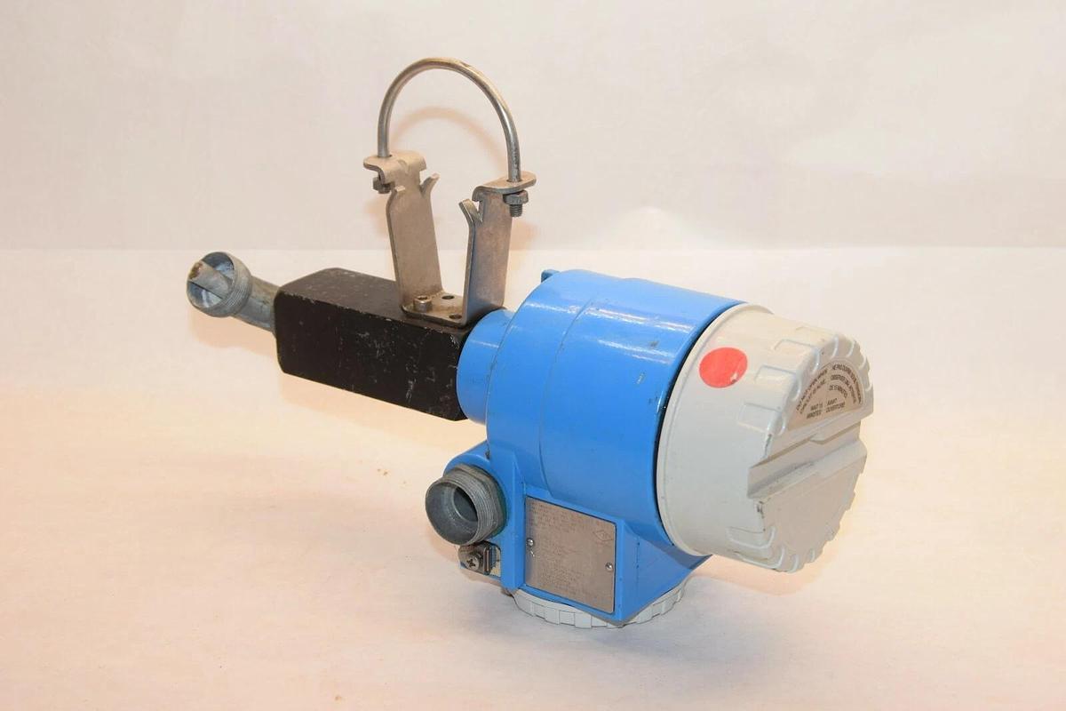 Used ENDRESS + HAUSER FTM31DR-05CB1A FTM 31DR-05CB1A Soliphant II Level Limit Switch