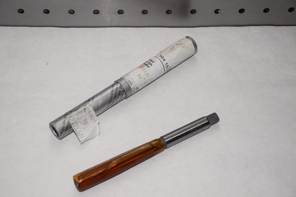 POLAND 564 15/32" HIGH SPEED STRAIGHT FLUTE HAND REAMER NEW