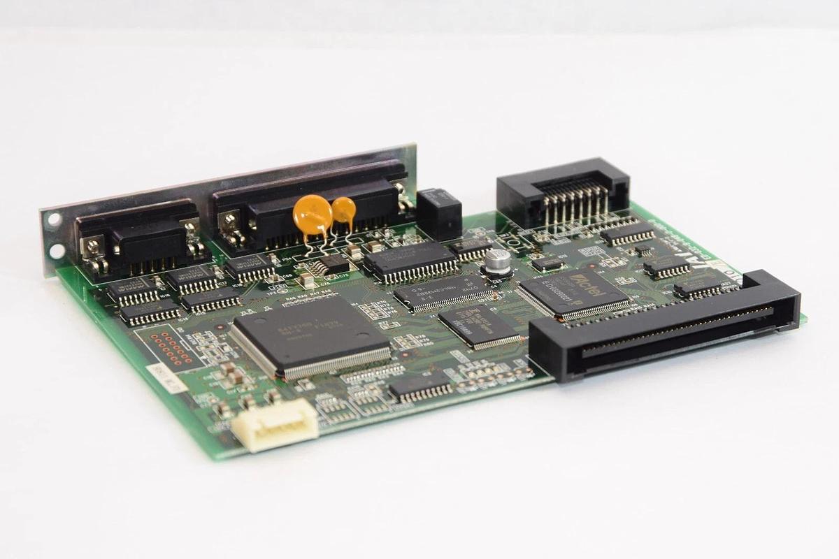 Used IAI IAMC3203 010/E ED-032-9-048-0-000-0 Circuit Board