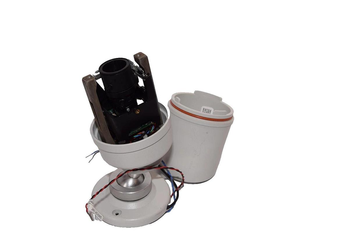 Used Pelco 1S310-CHV9 Security Camera With 3.0-9.5mm High Speed Lens