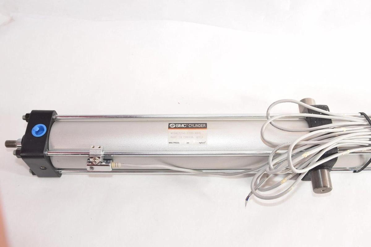 (NEW) SMC NCDA1T250-2700-A54L 17.5kgf/cm2 250psi 5/8" rod Pneumatic Cylinder