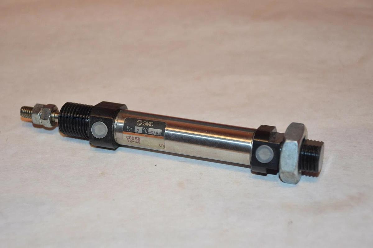 NEW SMC C82SB12-40 C82SB 12-40 7 BAR AIR CYLINDER