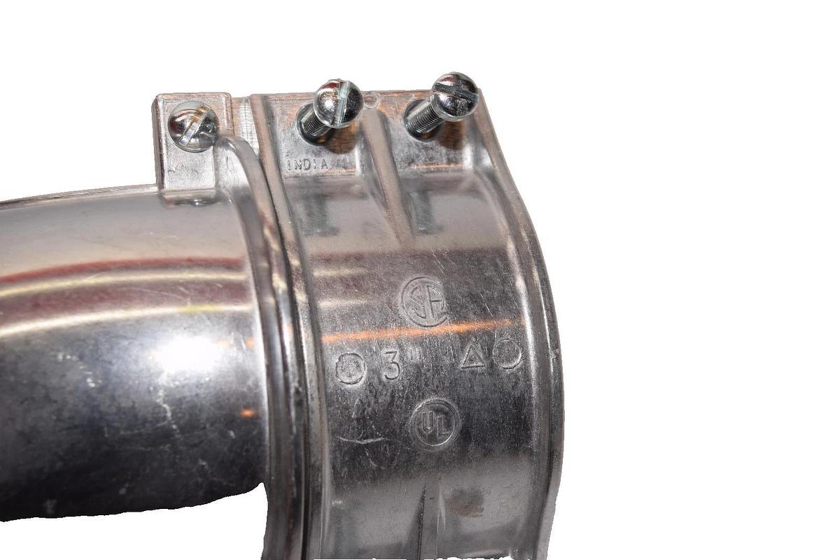 Nesco 812-DC2 3" 90 degree 2-Screw Flex Connector Fitting (New - Lot of 5)