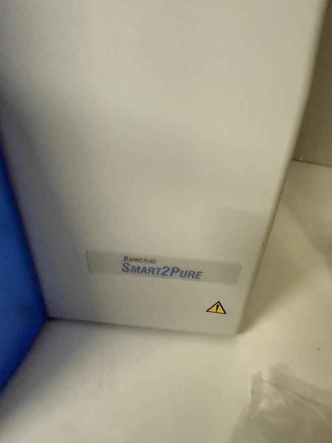 Thermo Scientific Smart2Pure 12 UV Water Purification System 50189888 (New)
