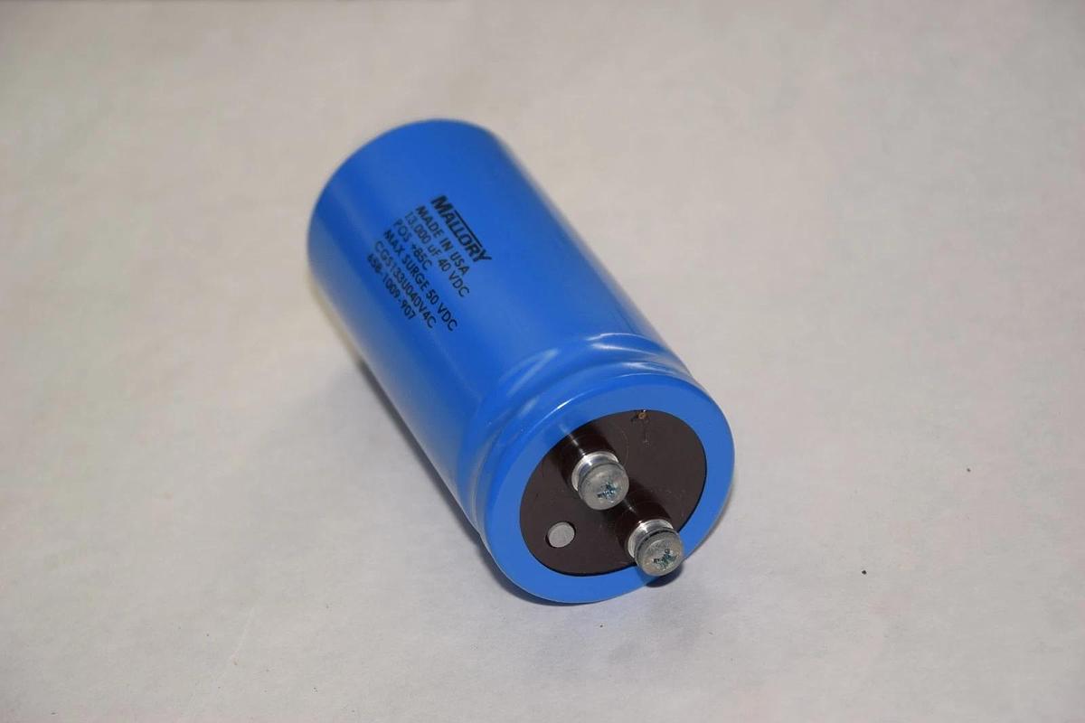 MALLORY CGS133U040V4C 658-1009-907 13,000uF 40 VDC CAPICATOR  NEW