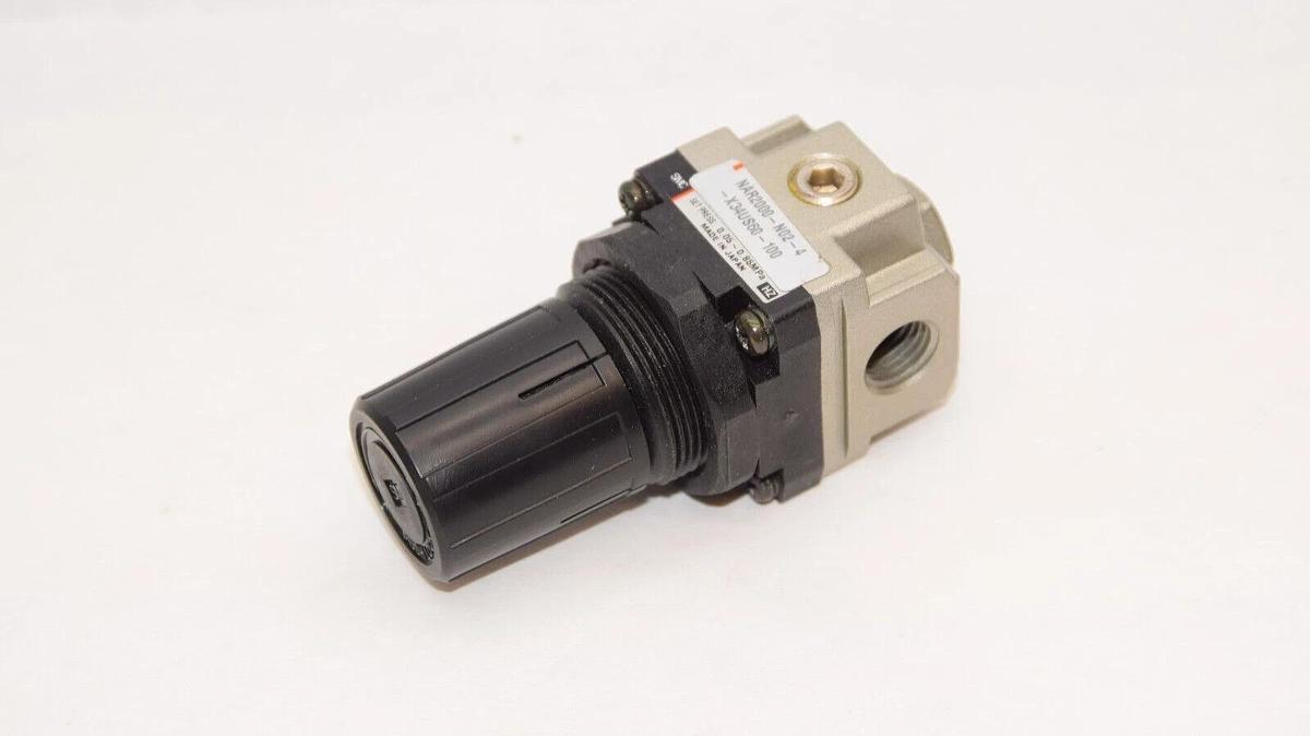 (NEW) SMC NAR2000-N02-4-X34US60-100 NAR2000-N02-4 1/4" Regulator