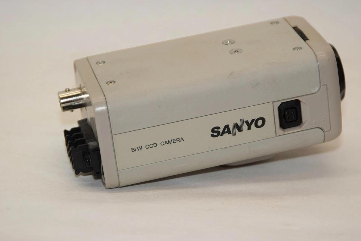 Used SANYO CCTV 24vac 12vdc VCB-3454 VCB 3454 VCB3454 B/W CCD Security Camera