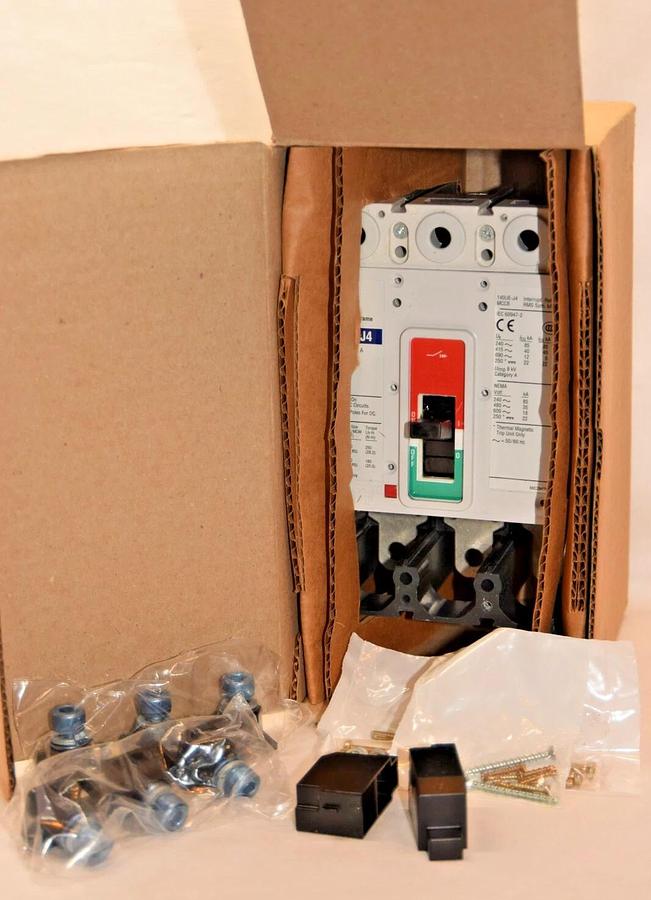 ALLEN BRADLEY 140UE-J4X3 140UEJ4X3 Ser A 3P Circuit Breaker - Frame Only NEW