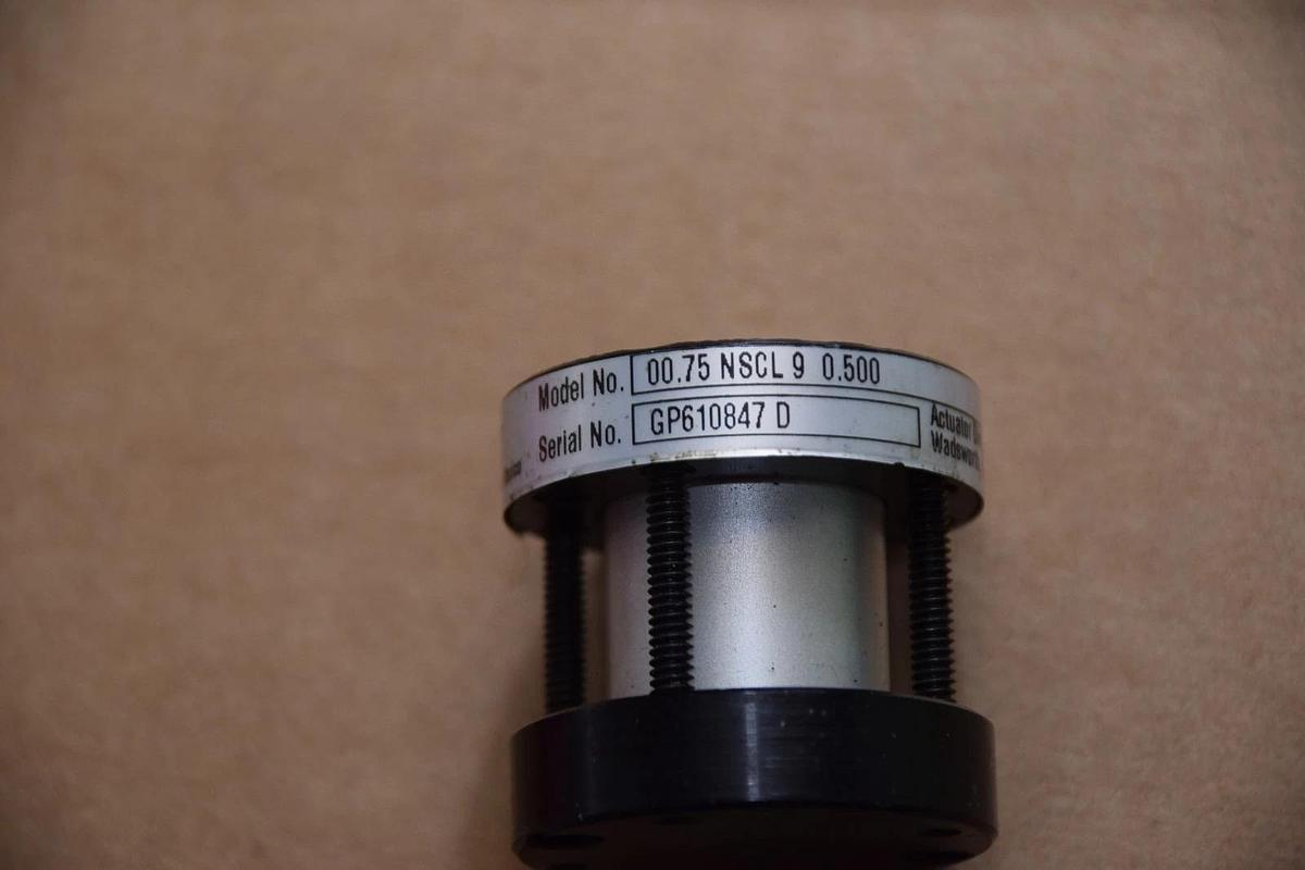 SCHRADER BELLOWS 00.75 NSCL 9 0.500 250psi PANCAKE PNEUMATIC CYLINDER NEW