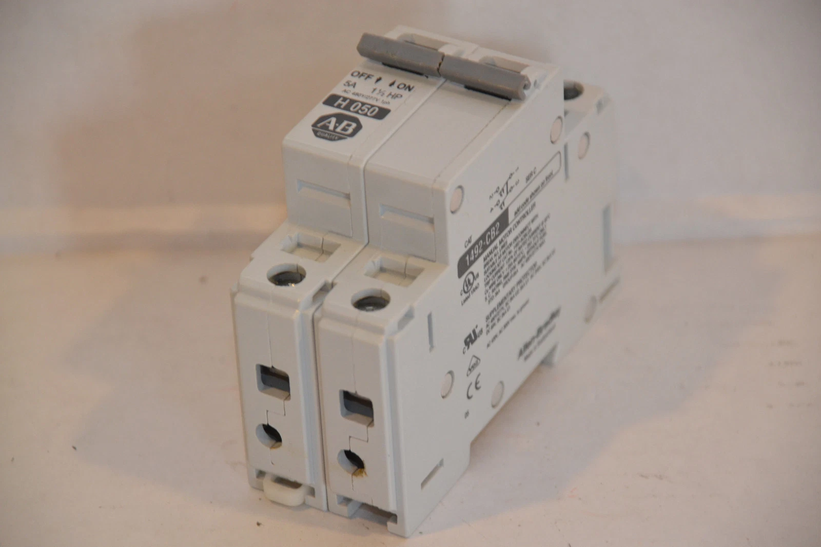 Used Allen Bradley 1492-CB2 H050 H 050 Circuit Breaker 5A 5 A 5 Amp 1 1/2hp 480Y/277v
