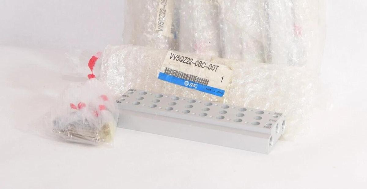 (NEW) SMC VV5QZ22-08C-00T Body Ported Manifold