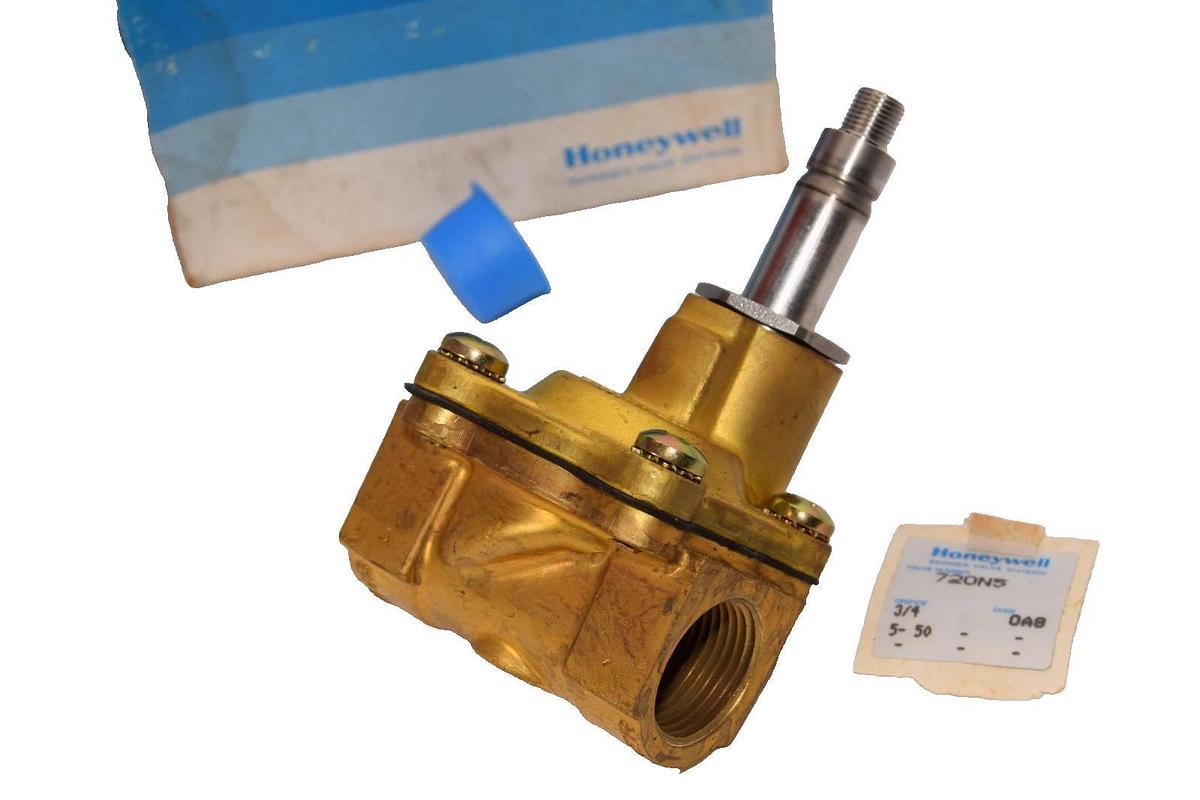 Honeywell / Skinner 720N5 3/4" NPT Orifice Valve (New)