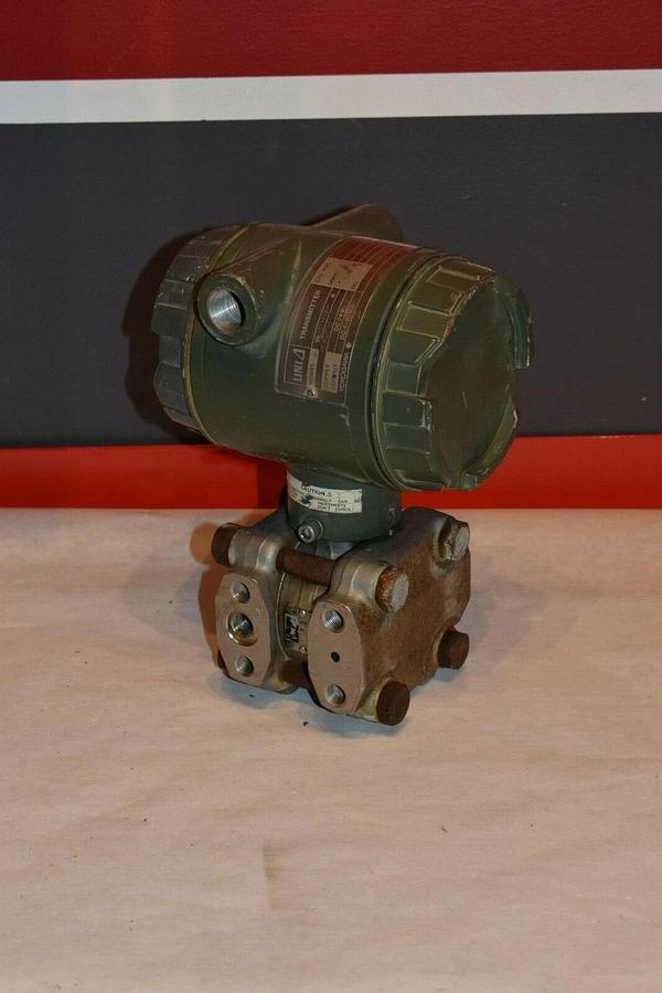 Used YOKOGAWA YA43F-SCS4/FMF1/TBS  YA43FSCS4FMF1TBS  Pressure Transmitter