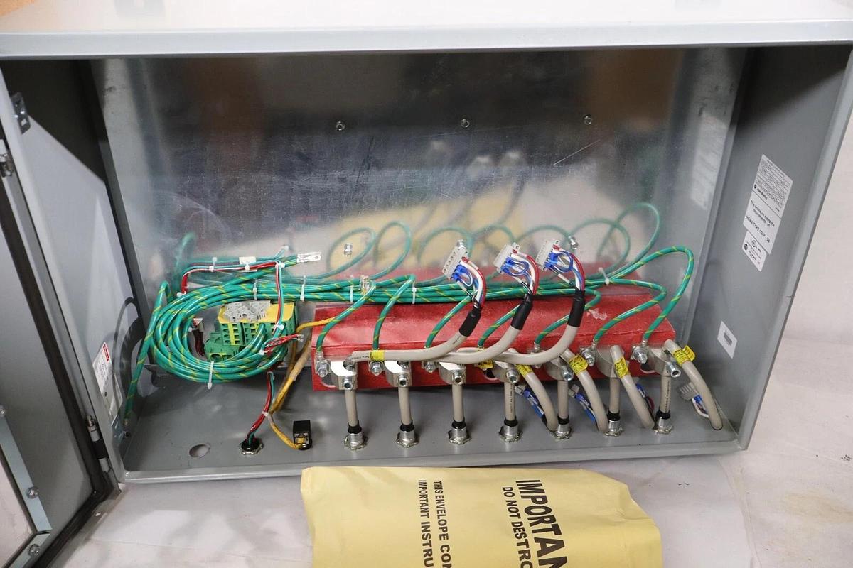 Used ALLEN BRADLEY 1000-10FHJ-BASE Series A Logix Panel Control Panel Box