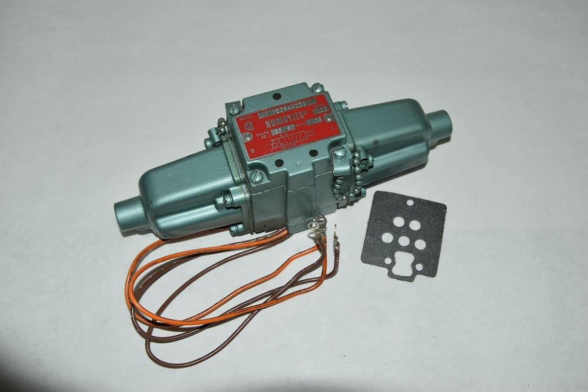 (NEW) NUMATICS 12DSA4000 120V .23A 60Hz Solenoid Control Valve